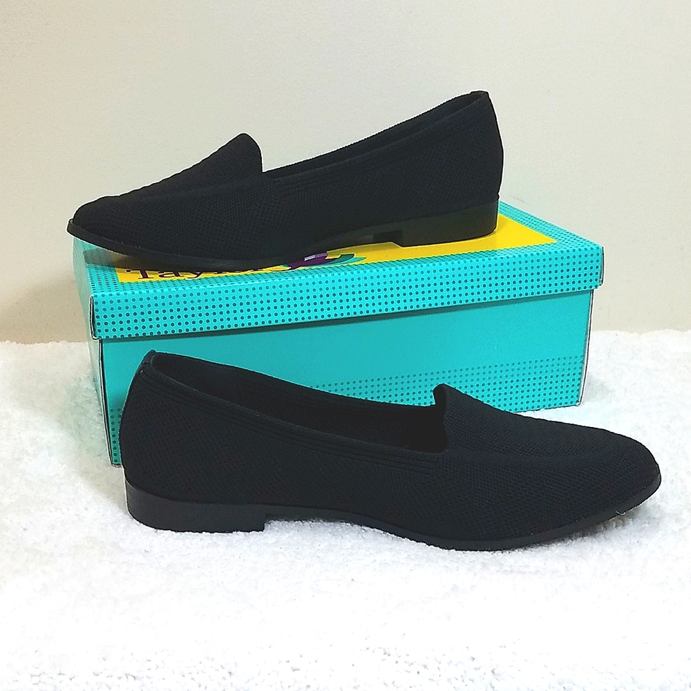 Sophia Taylor Black Flats